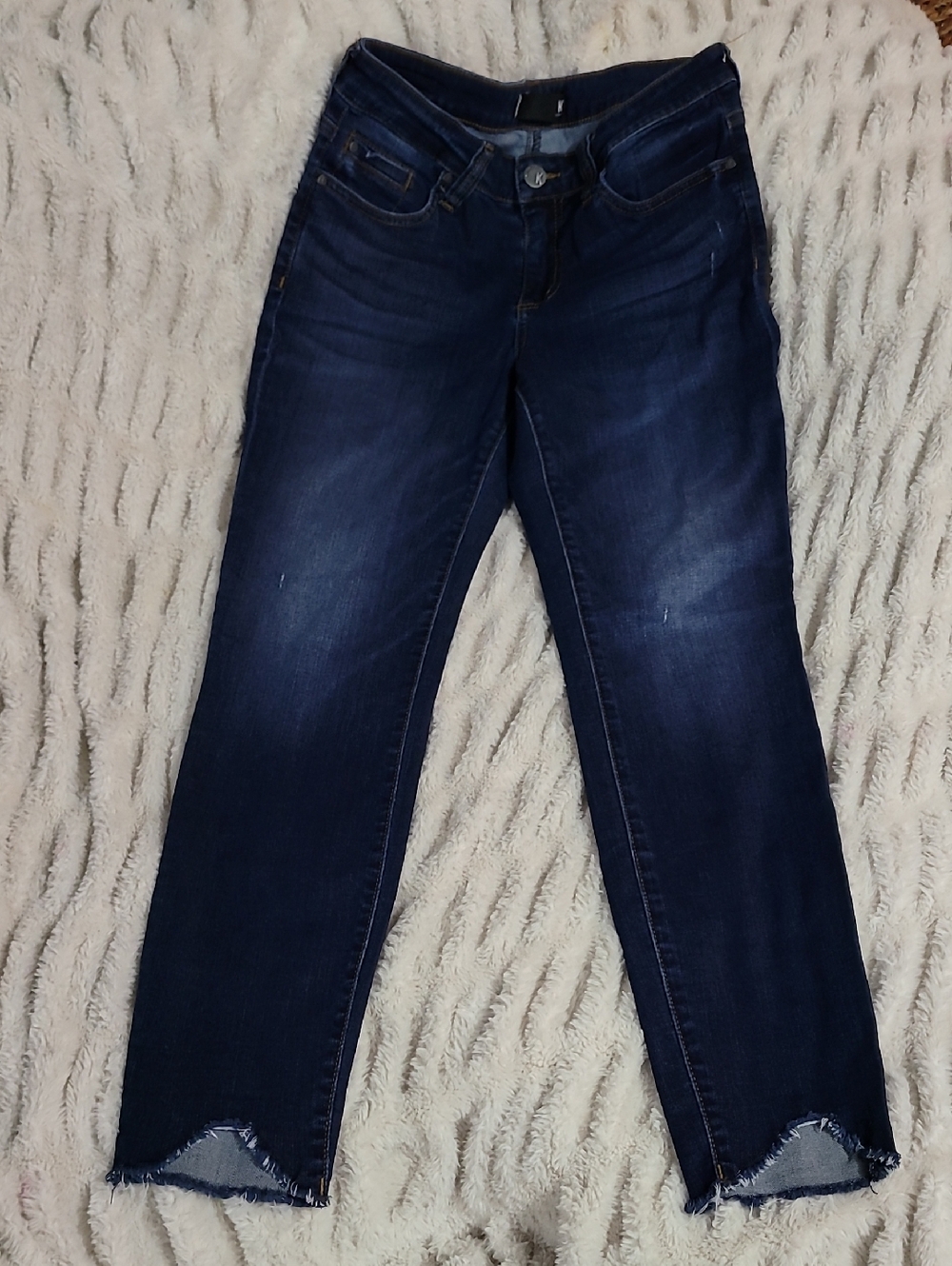 Kut from the Kloth Indigo Ankle Skinny Jeans with Frayed Hem